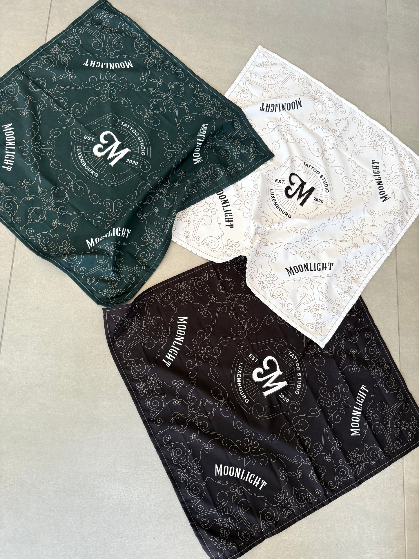 The First one Moonlight Foulard